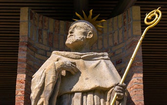 Sint Bernardus leert: houdt uw ogen op Onze Lieve Vrouw gericht