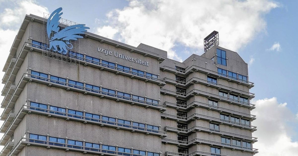 VU buigt voor christofobie en vervangt Bijbel… | Cultuur onder Vuur