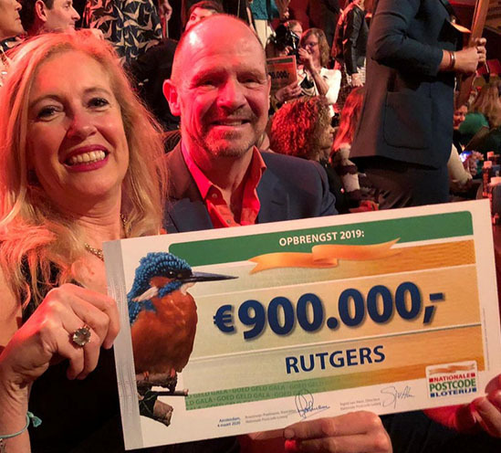 Lhbt-lobbyclubs leven voor bijna 100% van subsidies